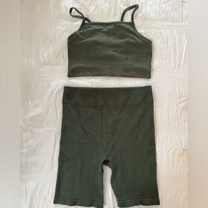 2 piece work out outfit